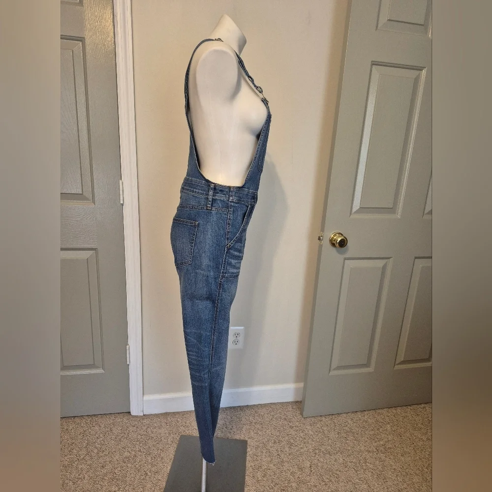 Madewell Cotton Stretch Blend Denim Skinny Jean Overalls in Jansing Wash(M)